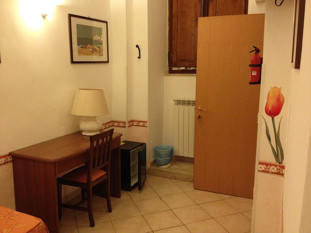 Casa Zavatti Hotel Rome Room photo